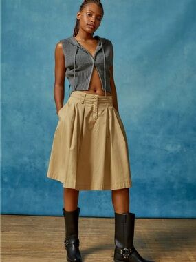 Nwot BDG fern pleated tea length Khali Midi A-Line Skirt